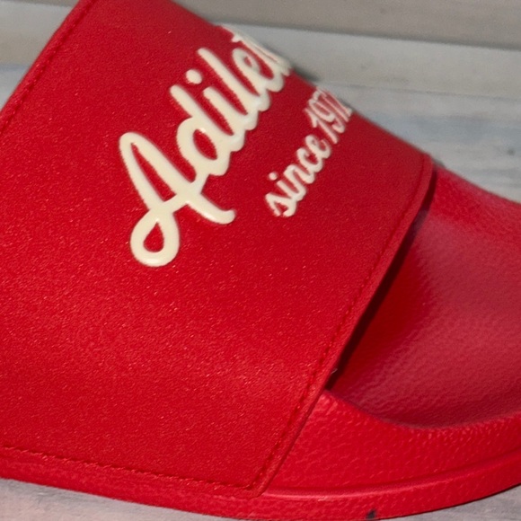 Adidas Red and White Adilette Slides- New without tag- retro! ♥️ - Picture 10 of 11